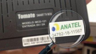 Ter o selo da Anatel é um indicativo de que seu dispositivo é seguro e legal. Imagem: Oficina d aNet